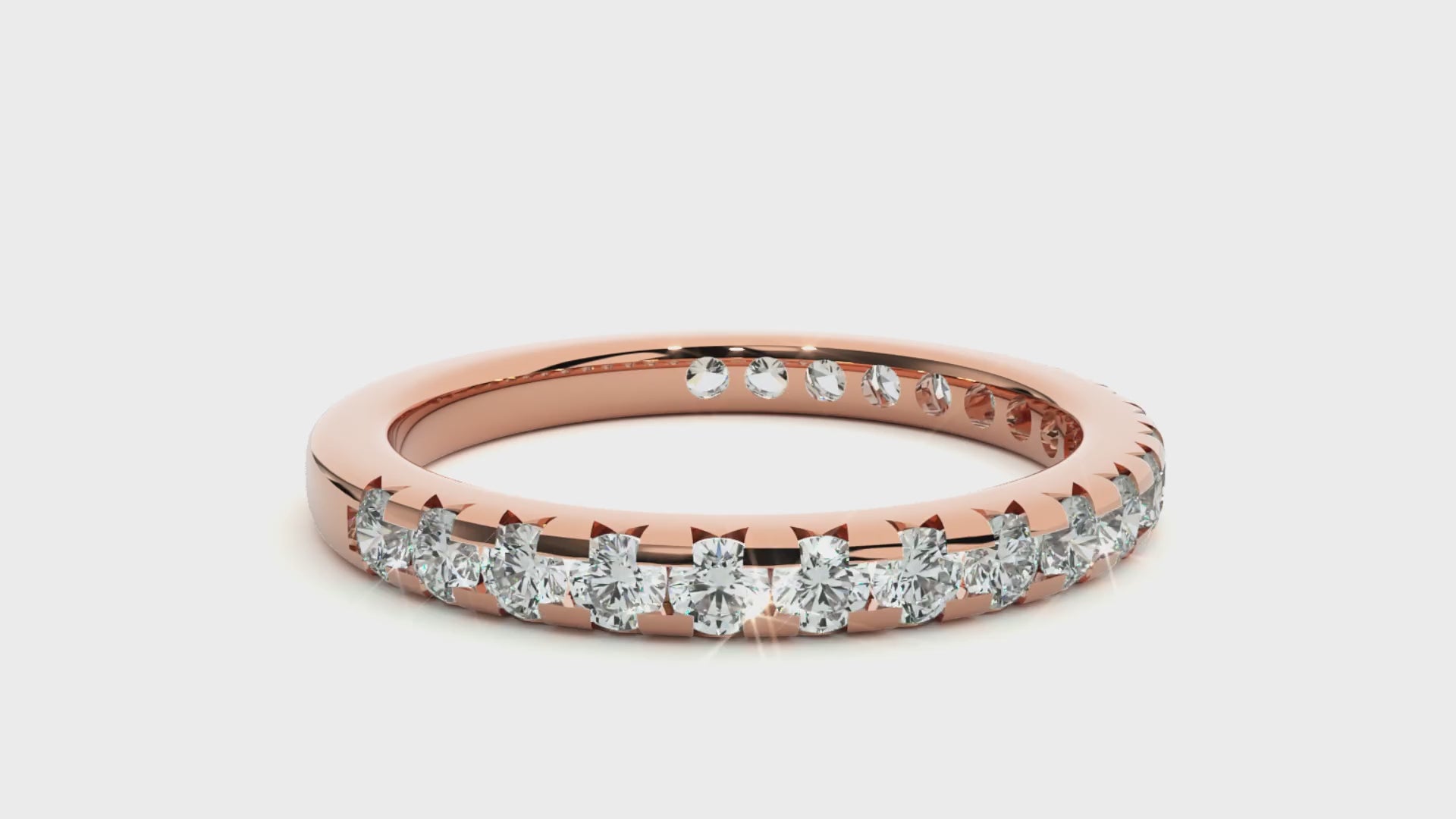 0.73 Carat G Color VS1 Clarity Diamond Studded Natural Diamond Ring.